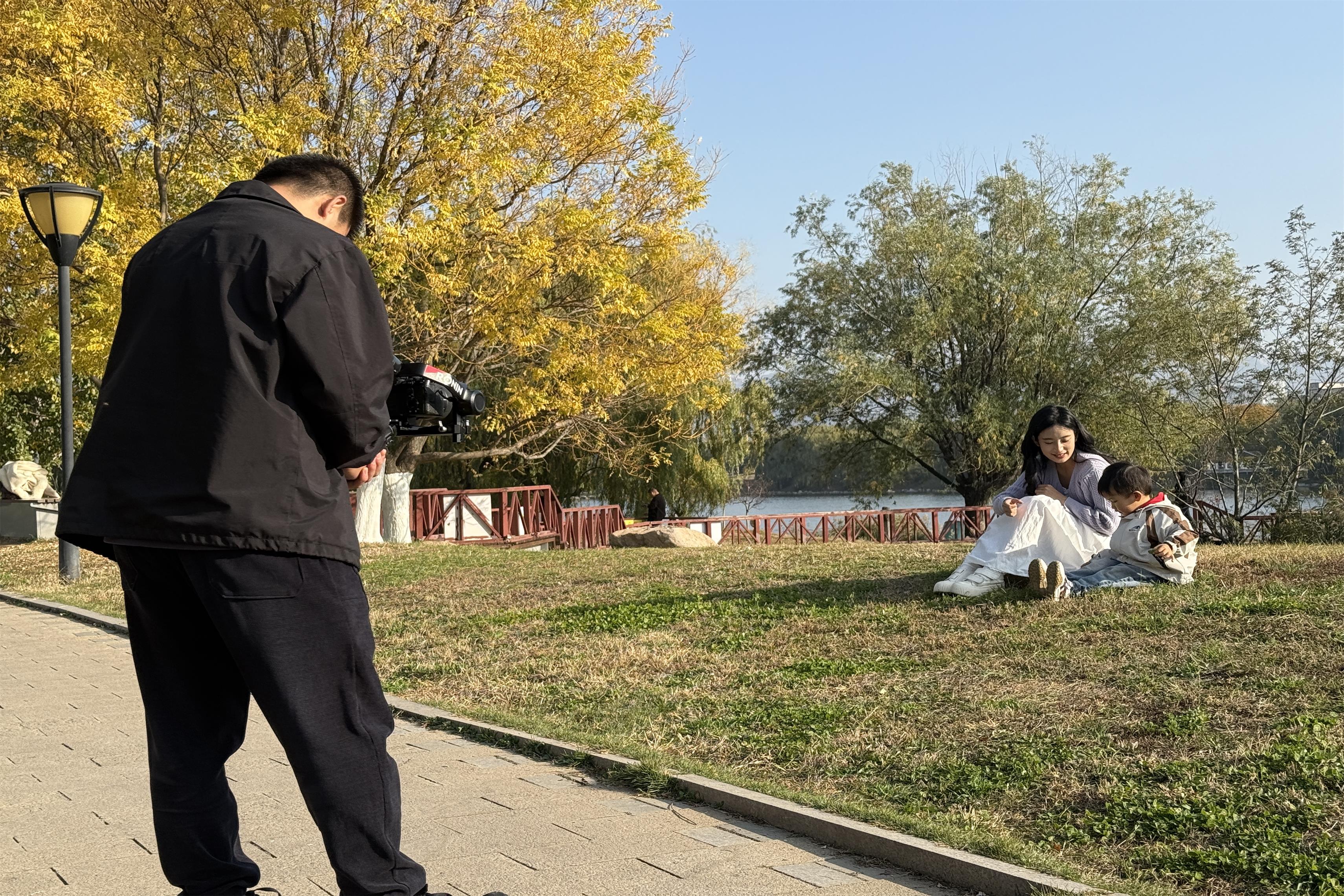 青島短視頻運營與拍攝：賦能企業(yè)品牌增長新引擎